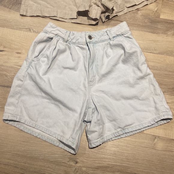 Bundle of Shorts - Picture 6 of 11